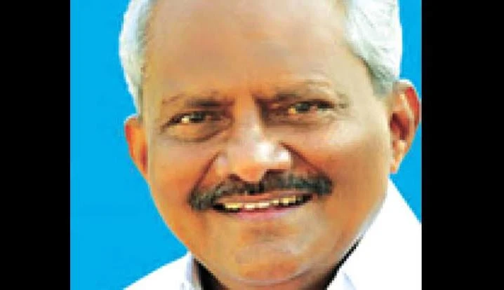 Birthday Wishes to Politician Thampanoor Ravi